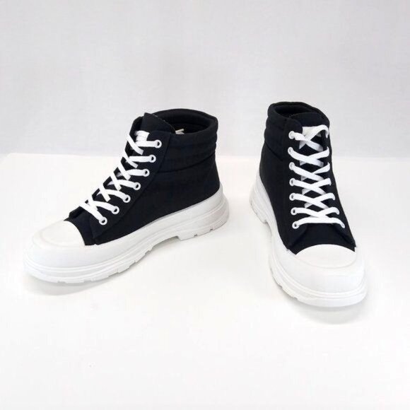 Arizona AZ Deva Flat Heel Booties 10M Platform High-Top Lace-Up Sneakers Sporty - Picture 5 of 10